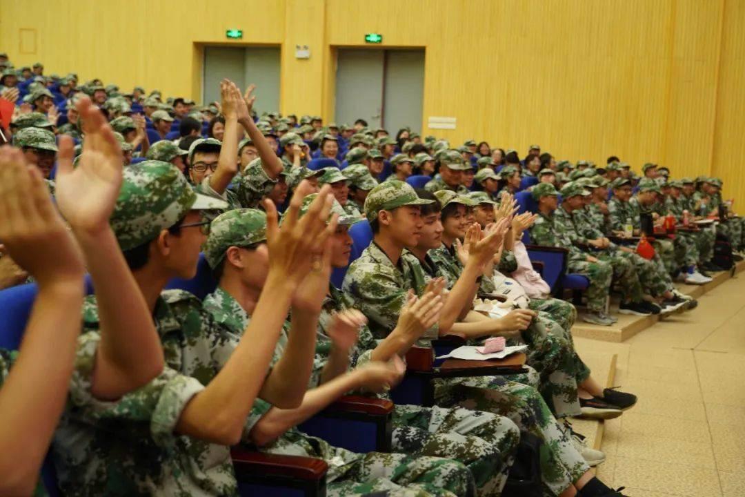 智慧问答网——海量知识尽在为啥姐弟恋这么让人上头?